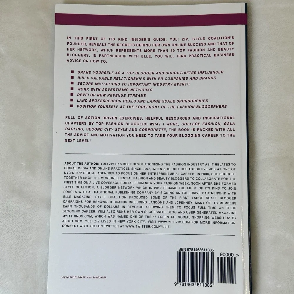 Blogging Your Way to the Front Row by Yuli Ziv Paperback